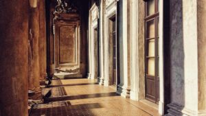 Fachada de prédio histórico neoclássico no Brasil, similar à arquitetura do CCBB Rio de Janeiro