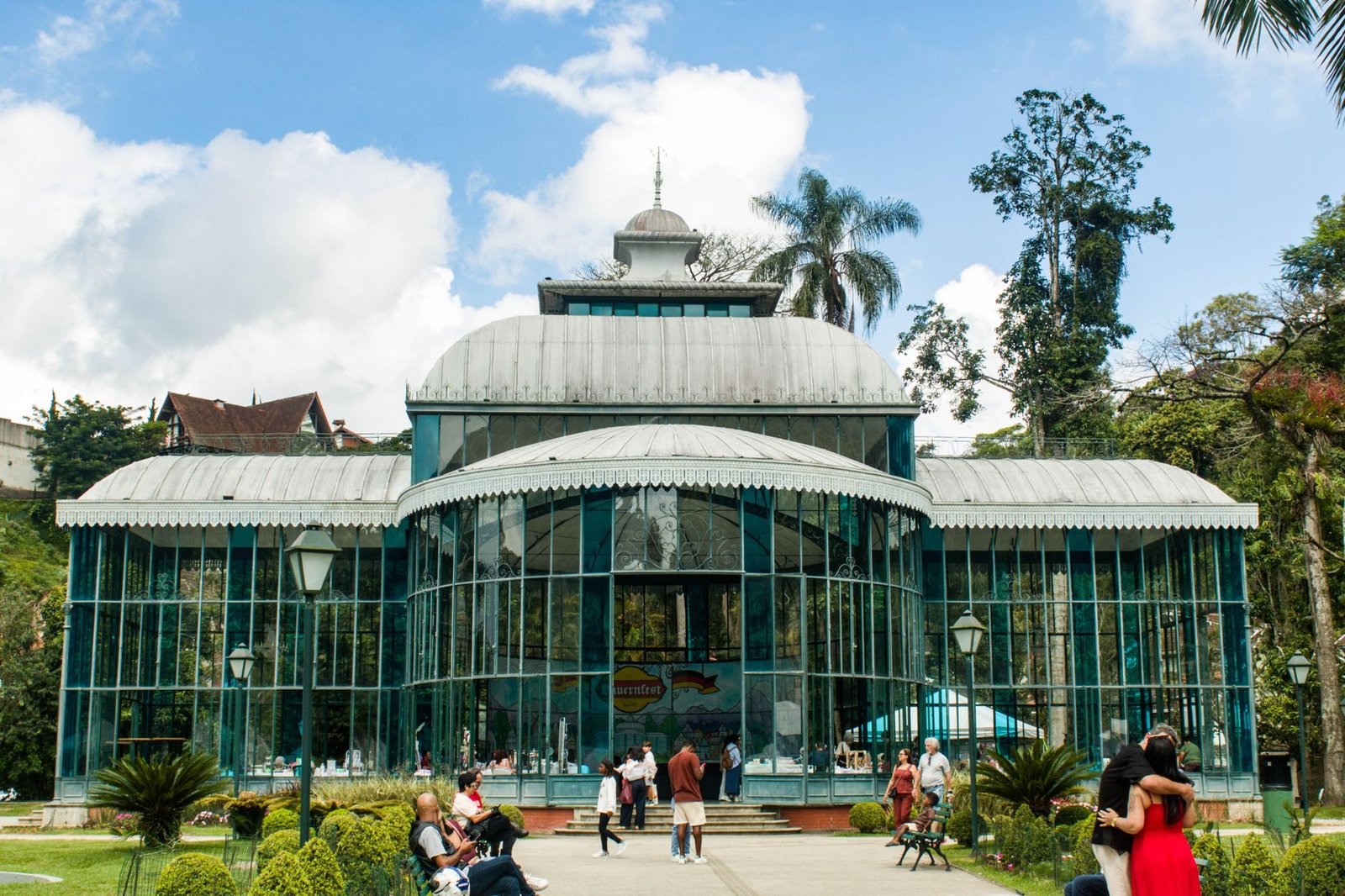Petrópolis: Palácio Imperial e Bate-Volta a Partir do Rio de Janeiro 2 Palácio de Cristal de Petrópolis, símbolo de elegância histórica e beleza arquitetônica